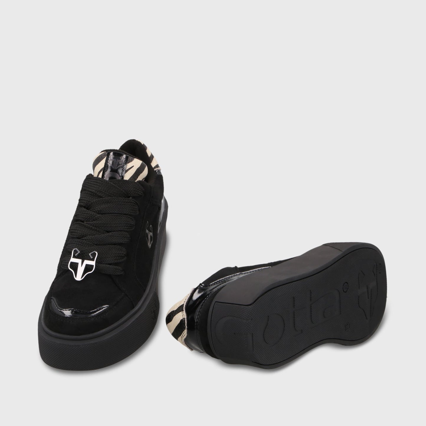 Zapatilla Negra Mujer 43046 - Gotta Perú