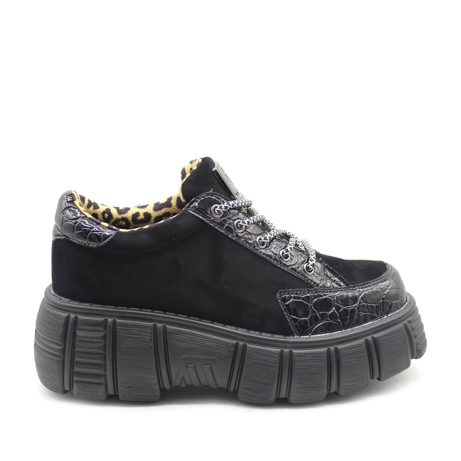 Zapatilla Negra Mujer 13152