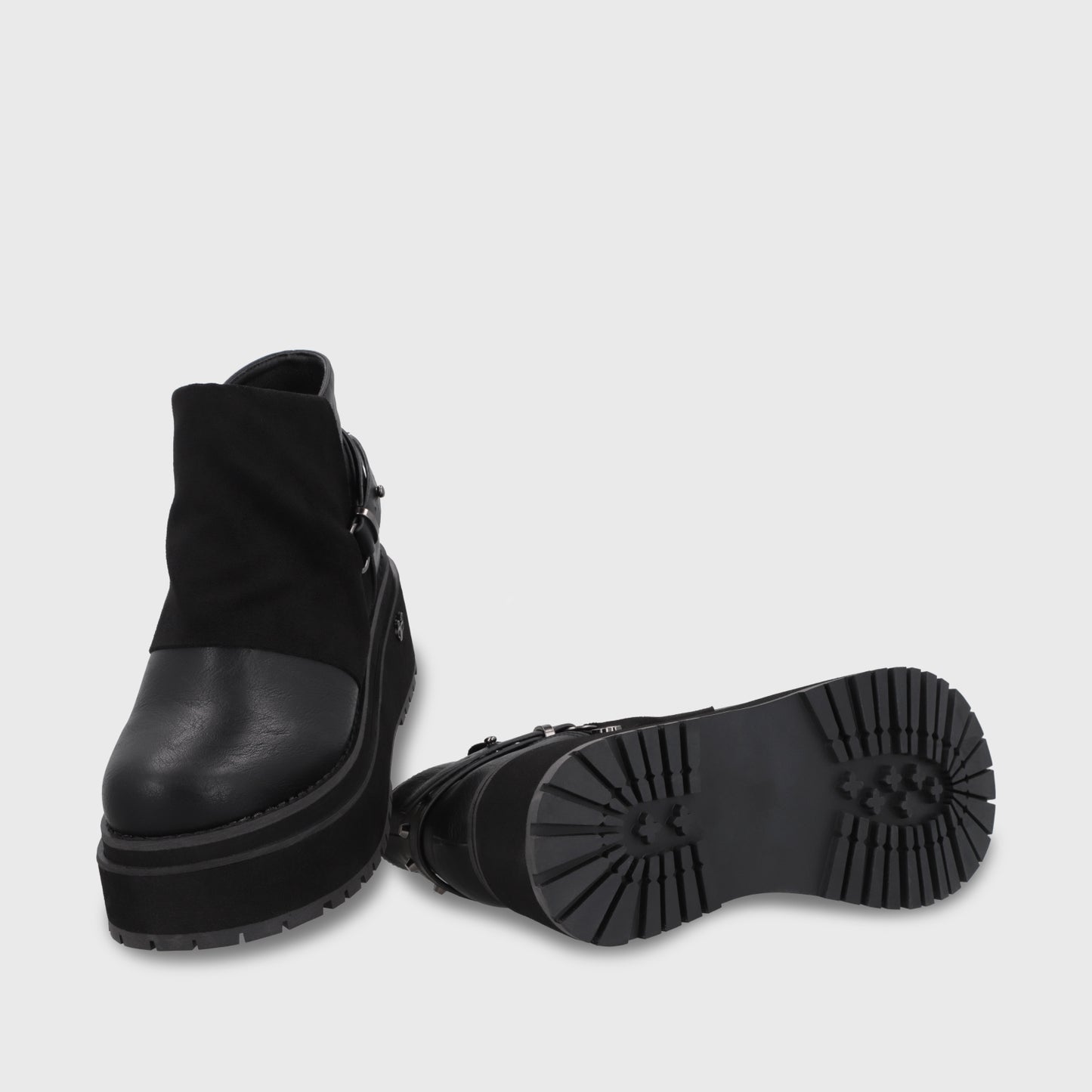 Botin Plataforma Negro Mujer 1509B