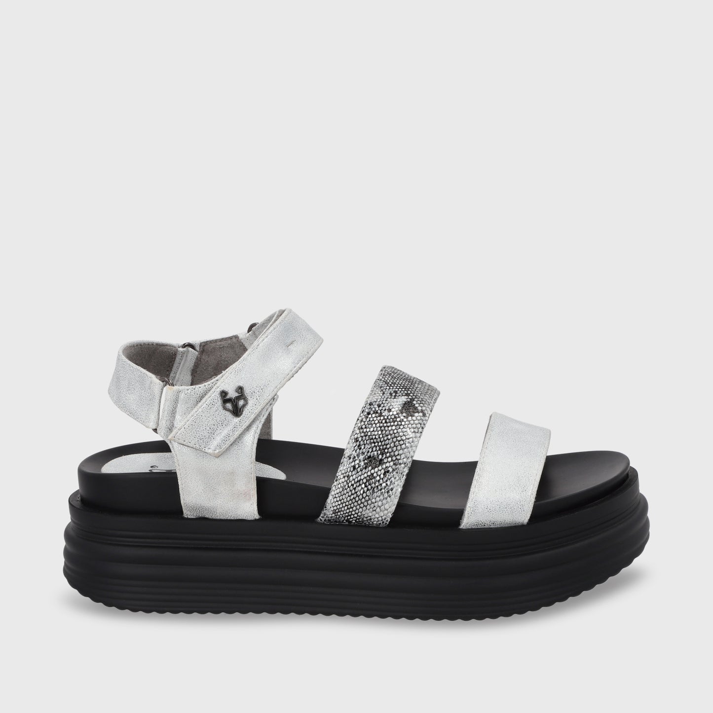 Sandalia Plataforma Plateada Mujer 15711