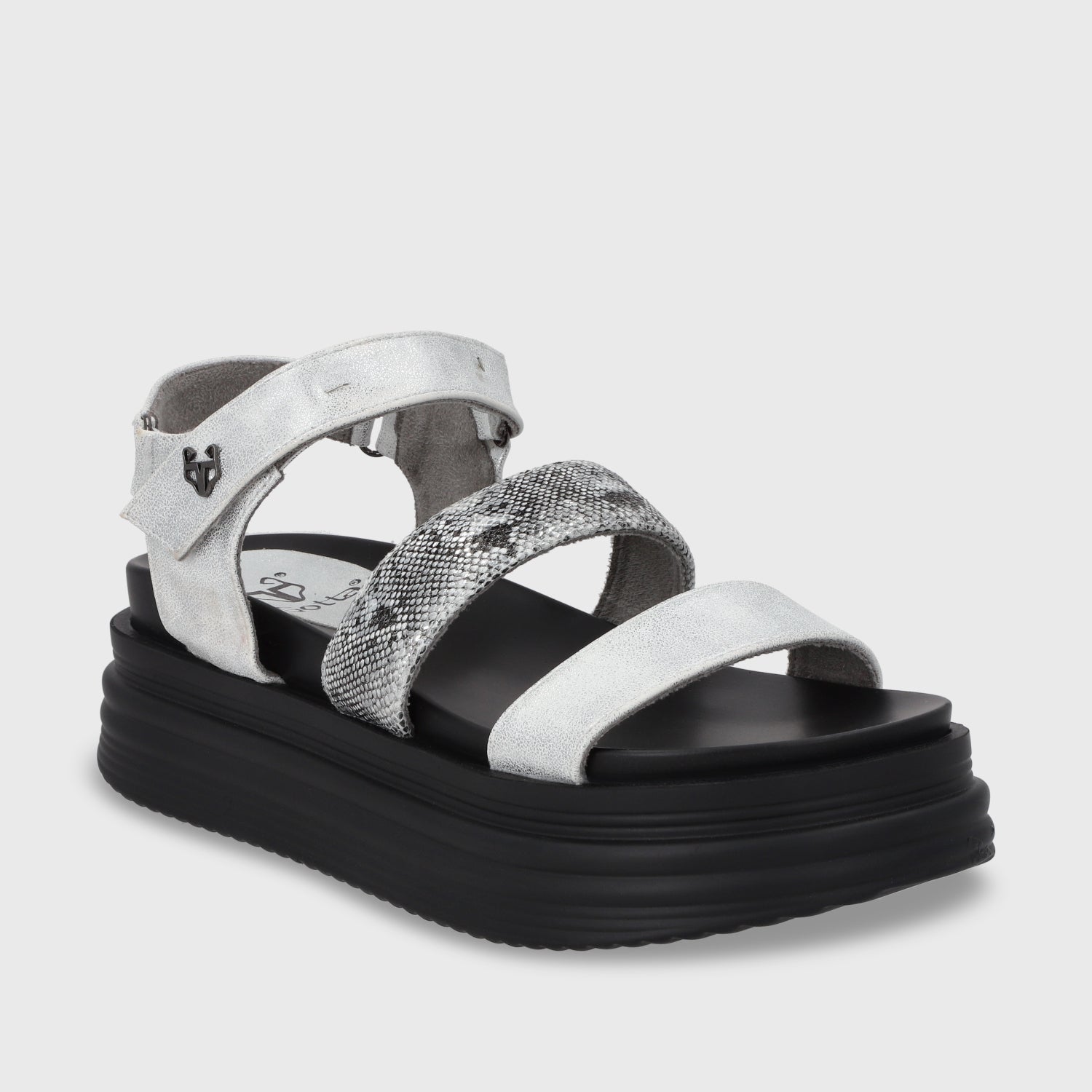 Sandalia Plataforma Plateada Mujer 15711