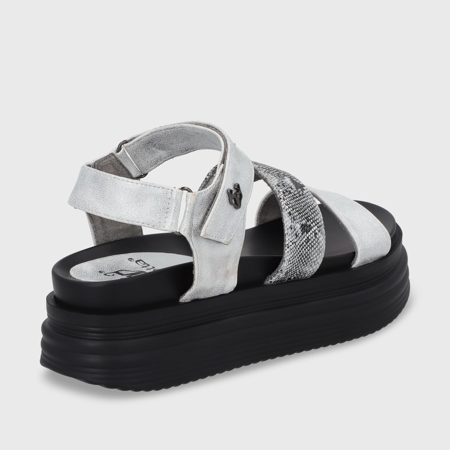 Sandalia Plataforma Plateada Mujer 15711