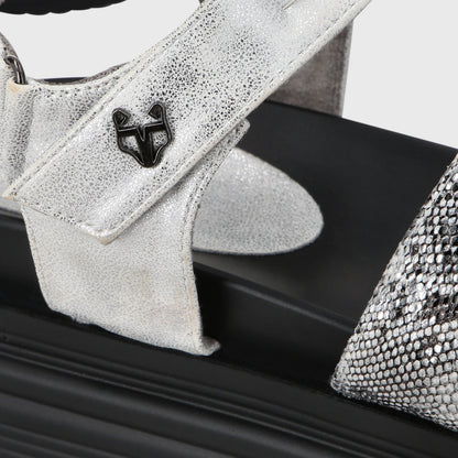 Sandalia Plataforma Plateada Mujer 15711