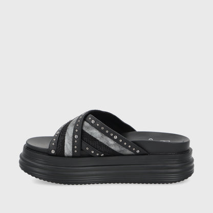 Sandalia Negra A Mujer 1571A