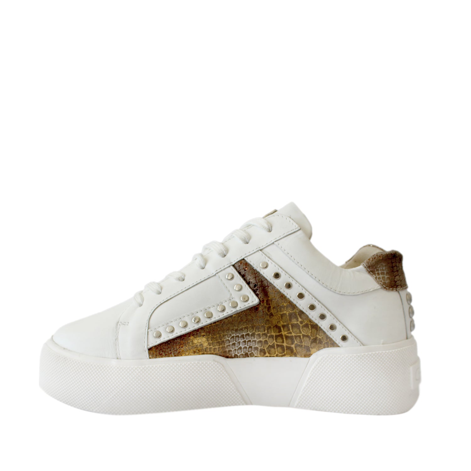 Zapatilla Dorada Cuero Mujer 18511