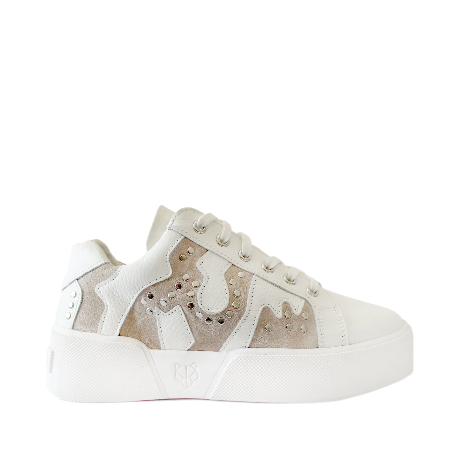 Zapatilla Blanca Cuero Mujer 18513