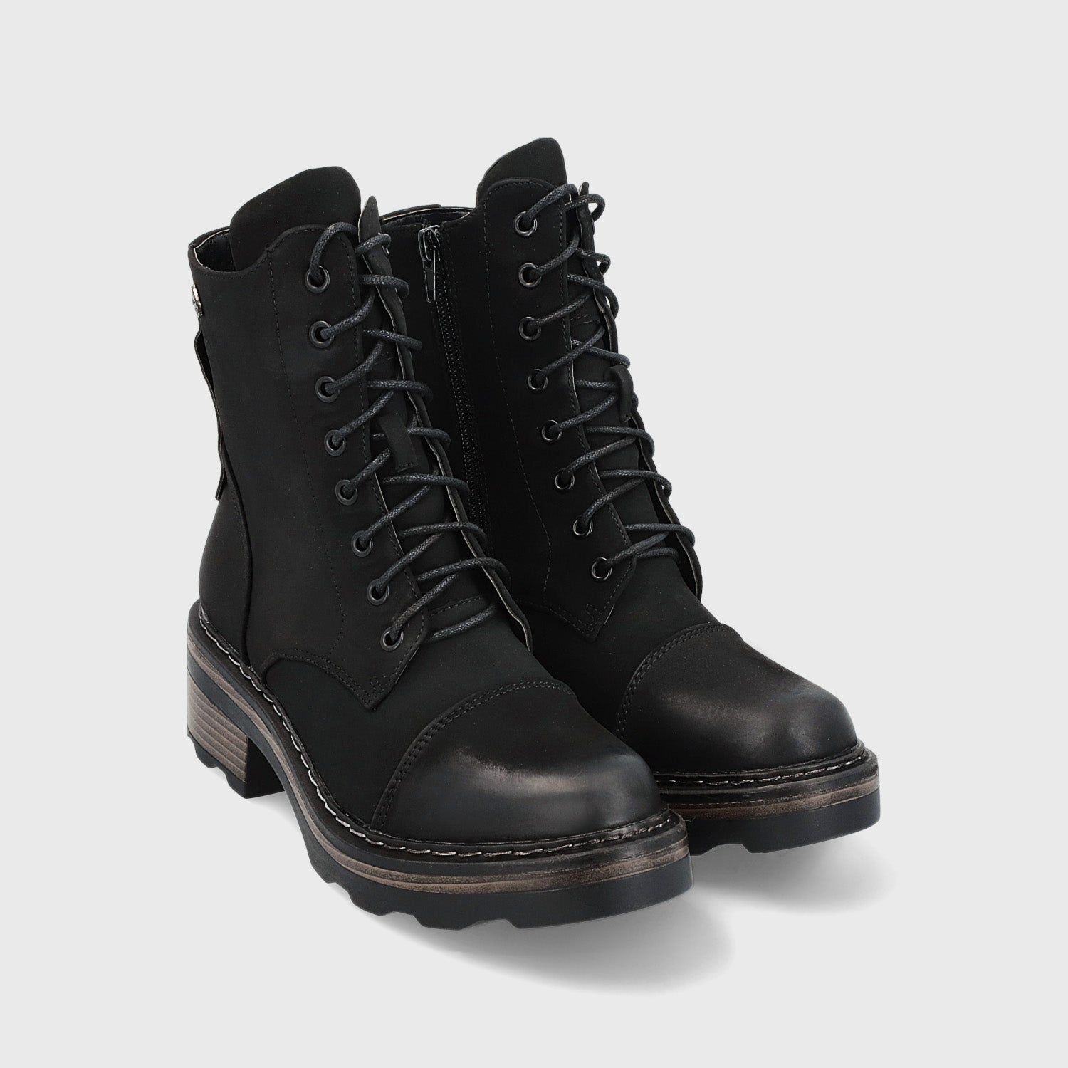 Botín Negro Mujer 25750