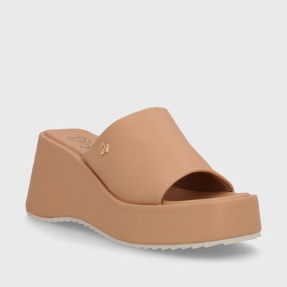 Sandalia Plataforma Camel Mujer 35240