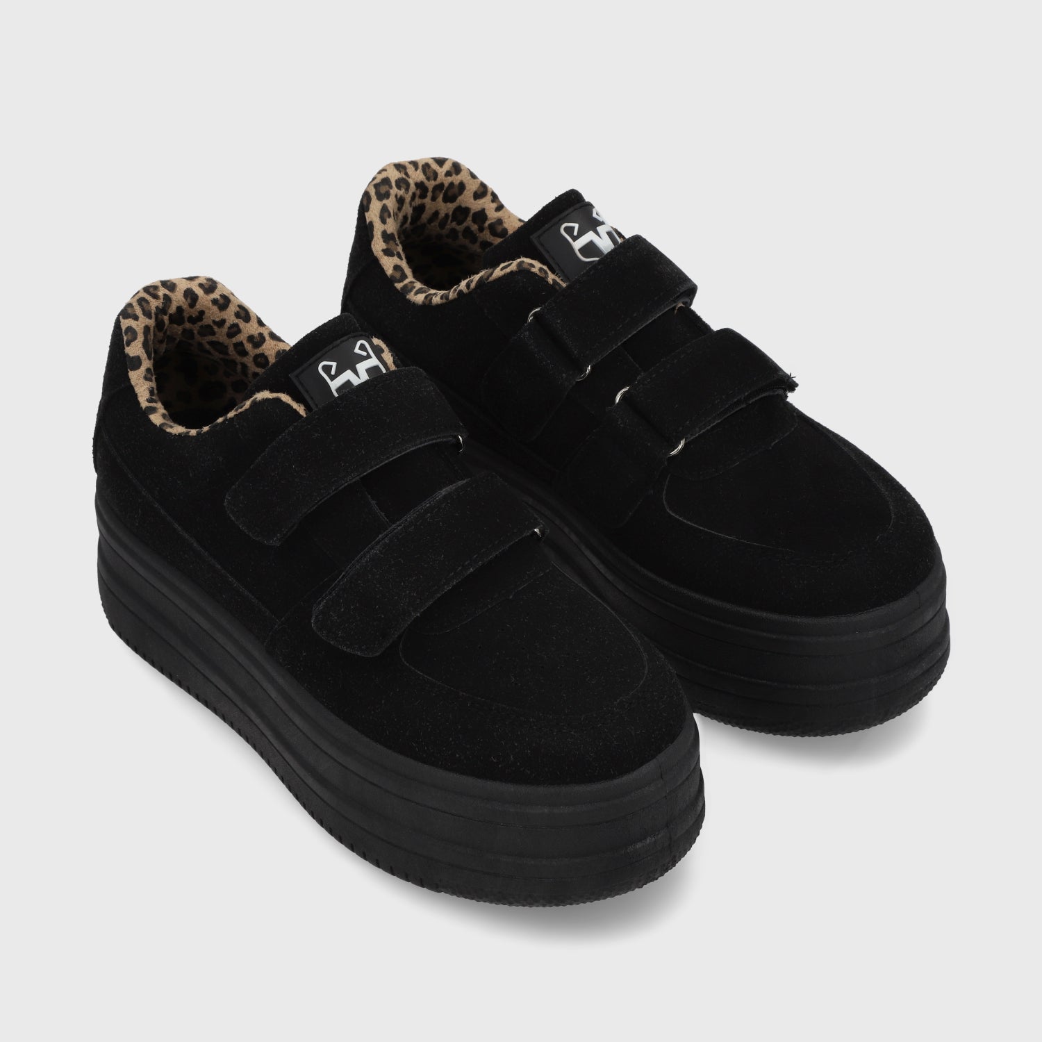 Zapatilla Negra Mujer 38561