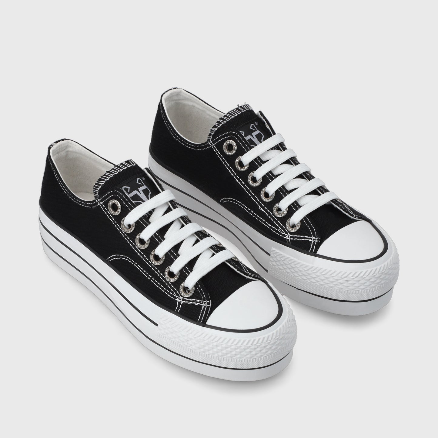 Zapatilla Negra Mujer 48031