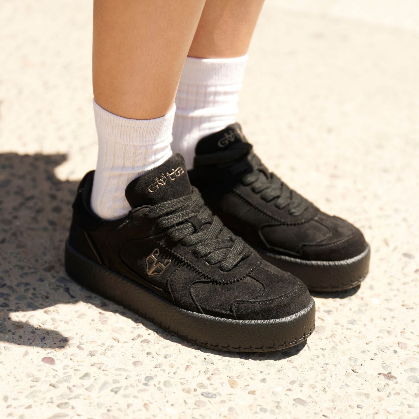 Zapatilla Plana Negra Mujer 53741