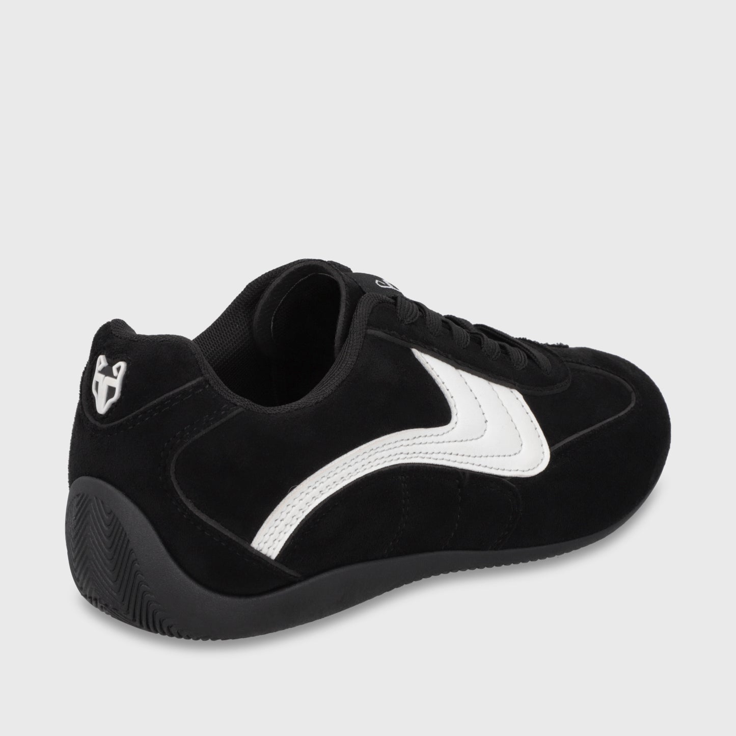 Zapatilla Negra Mujer 68010