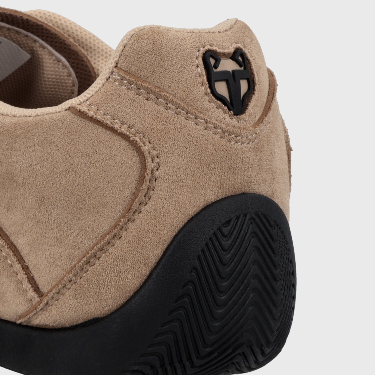 Zapatilla Beige Mujer 68010