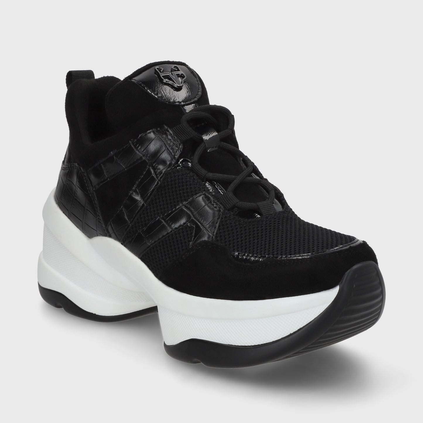 Zapatilla Negra Mujer C7293