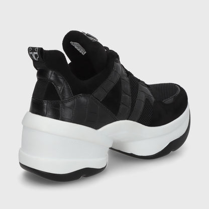 Zapatilla Negra Mujer C7293