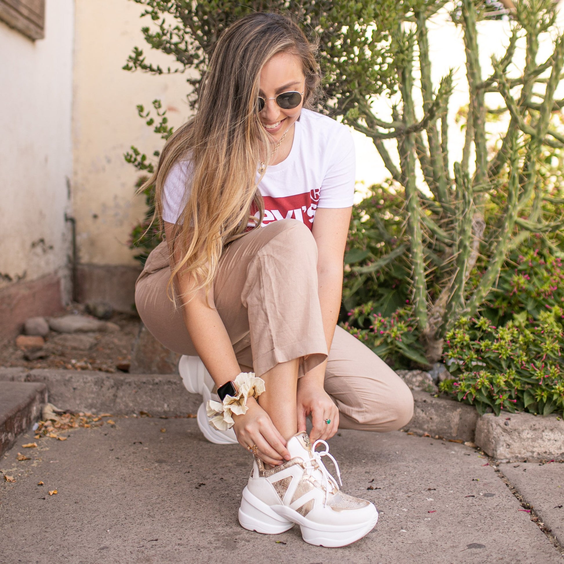 Zapatilla Dorada Mujer C7293