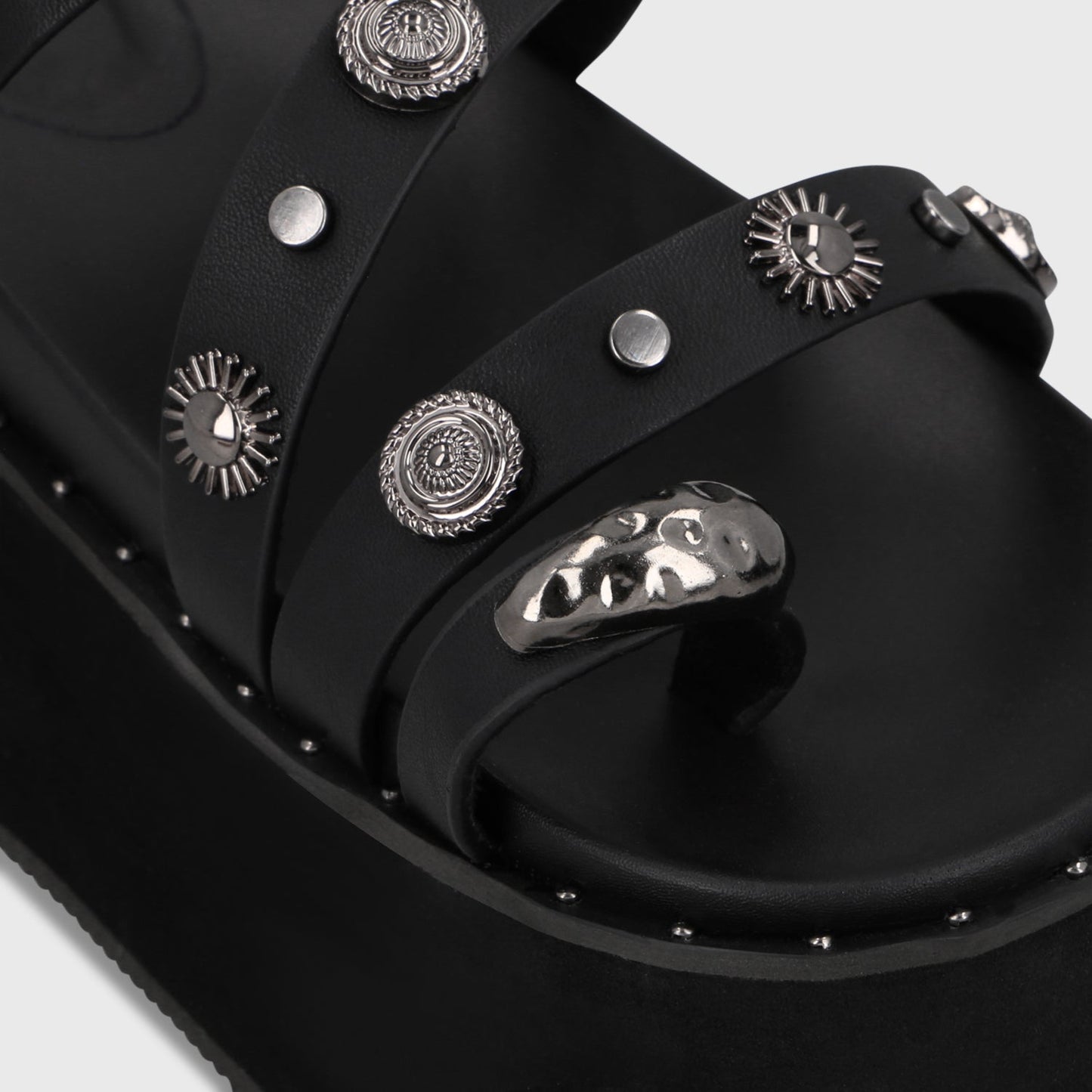 Sandalia Plataforma Negra Mujer 1566G - Gotta Perú