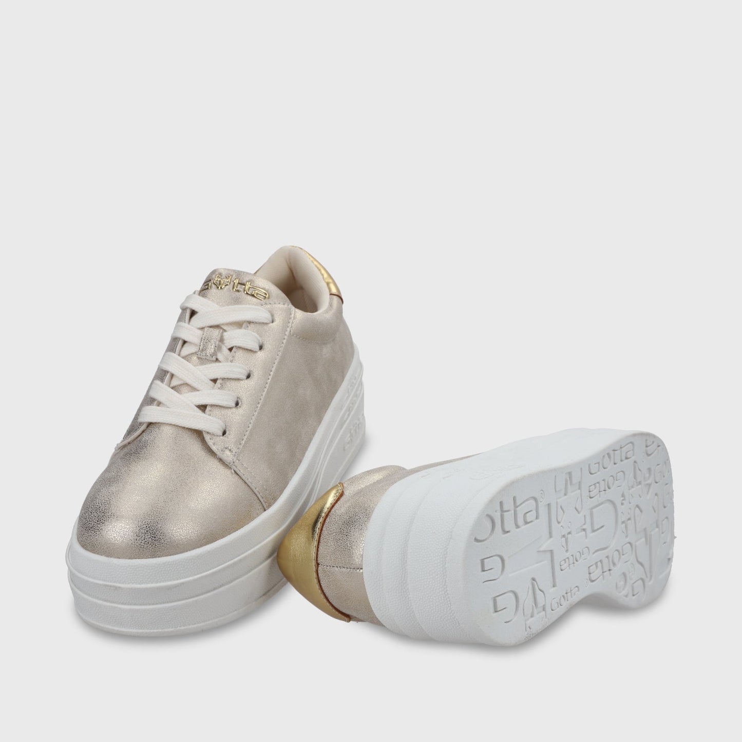 Zapatilla Plataforma Dorada Mujer 53751 - Gotta Perú